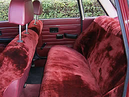 Volvo Sitzbezug Lammfell rot
