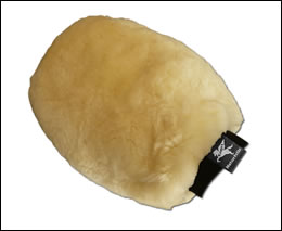 Lammfell Putzhandschuh
